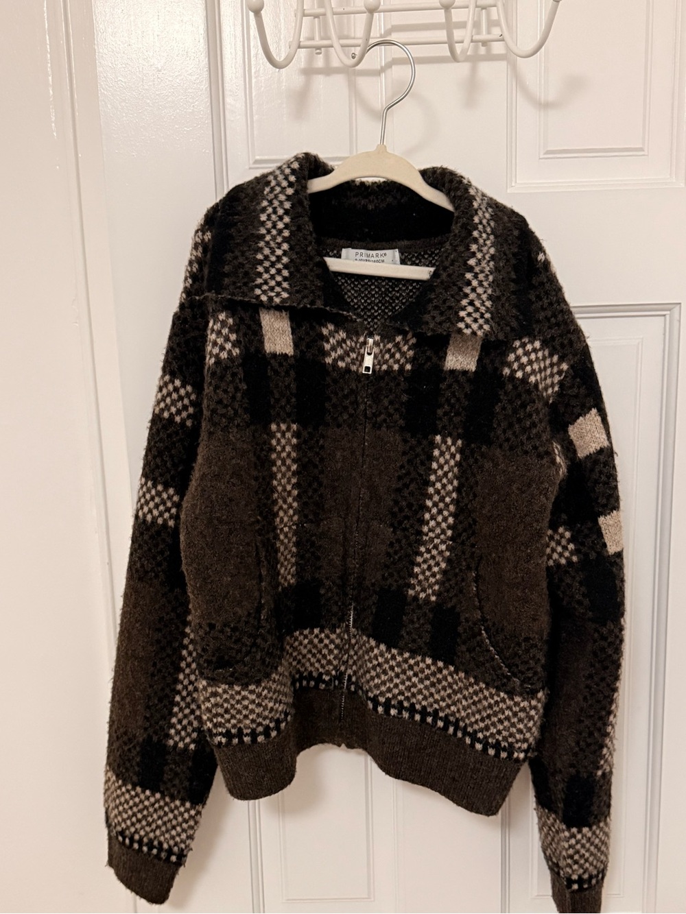 5 piece bundle sweaters (9-10 years)